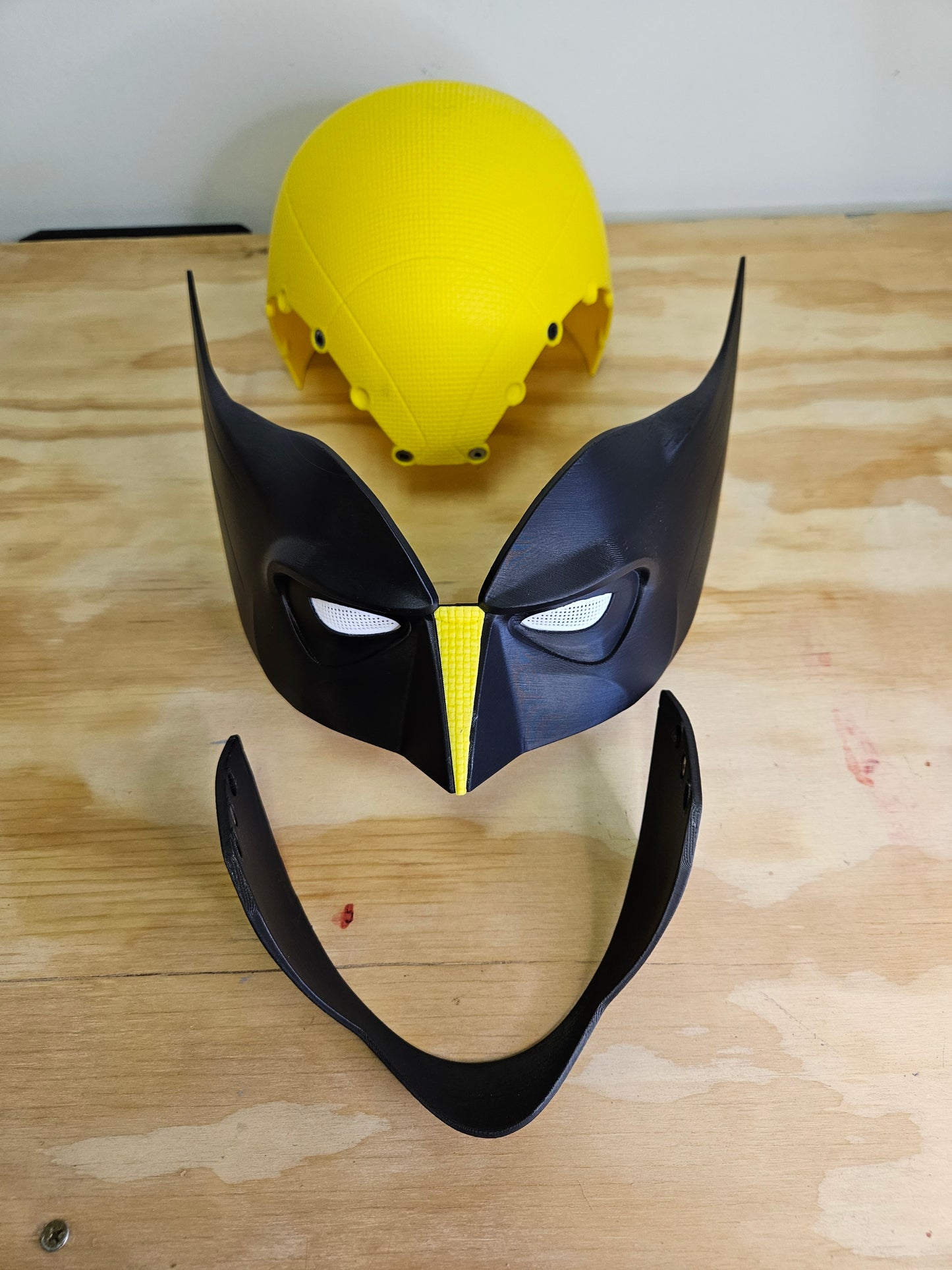 Wolverine' s Helmet from the upcoming Marvel movie, Deadpool and wolverine is available now by Aviator 3D Printing. Treat yourself or gift it to the special person in your life.